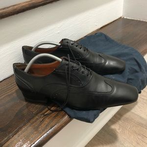 Santoni Black Leather Men’s Shoes
